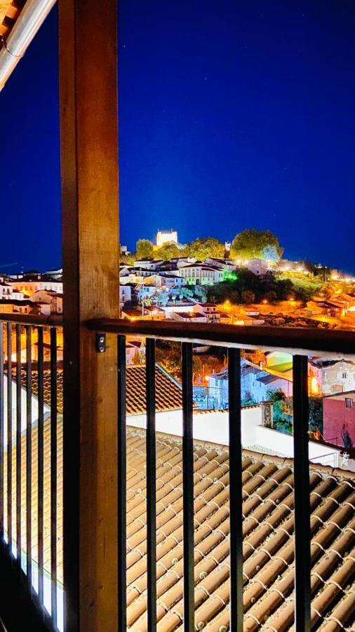 Inn Door 21 - Hostel & Suite Braganca Exterior photo